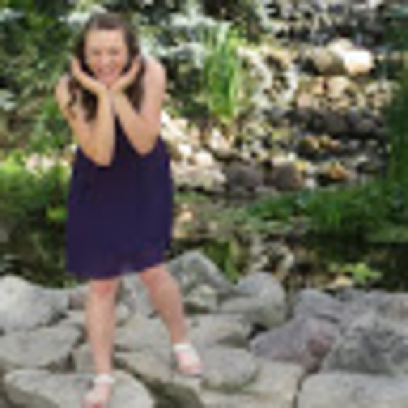 Meet your Posher, Jaeleen - Picture 1 of 1